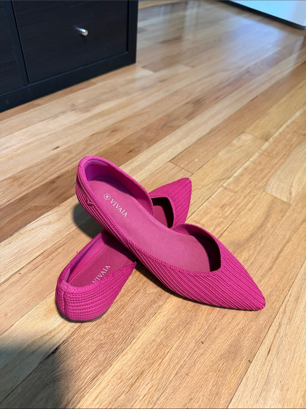 Vivaia Women’s Pointed Toe D’Orsay Flats in Fuchsia